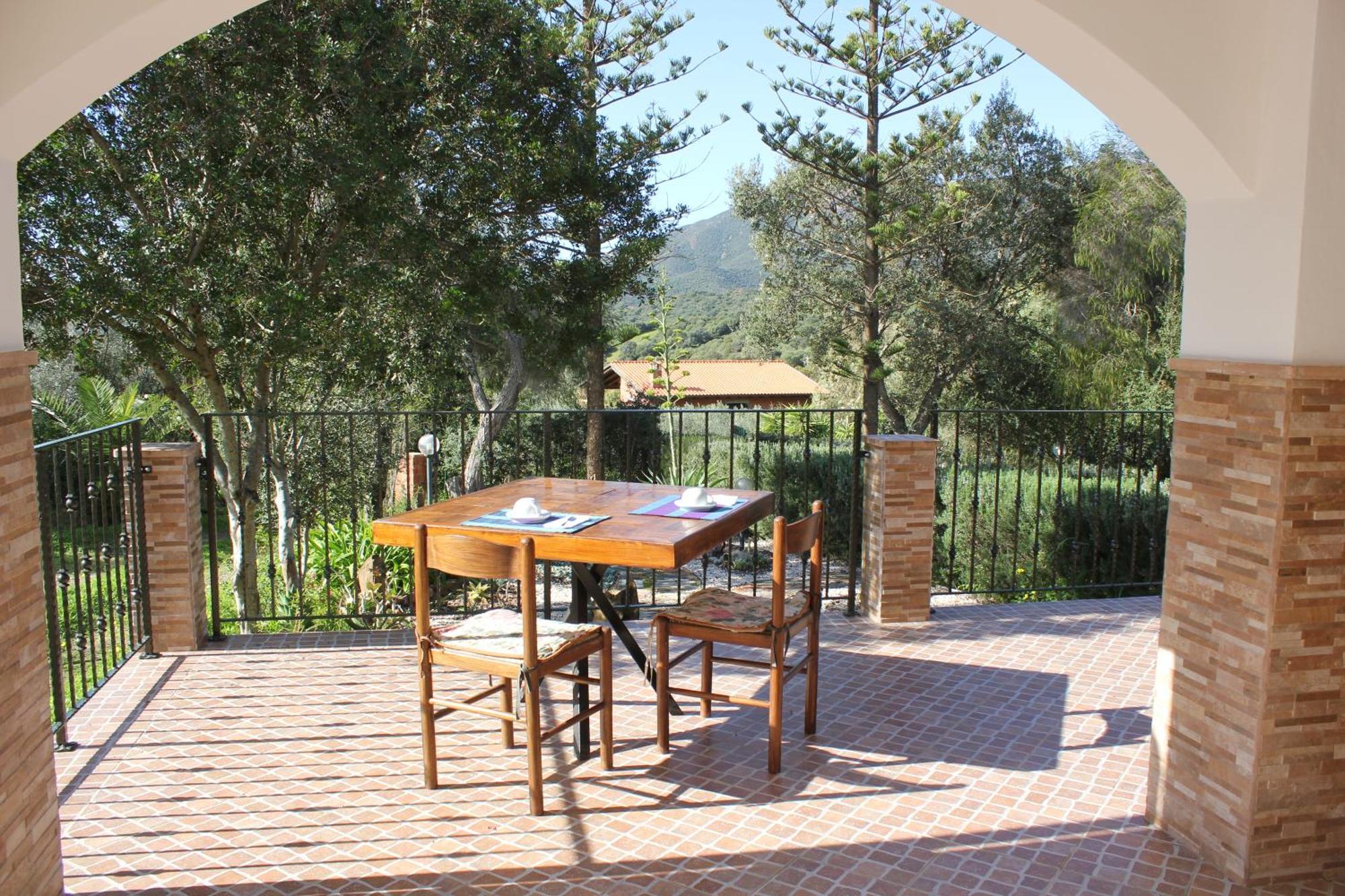 Gardenrocks Villa Fluminimaggiore Ngoại thất bức ảnh